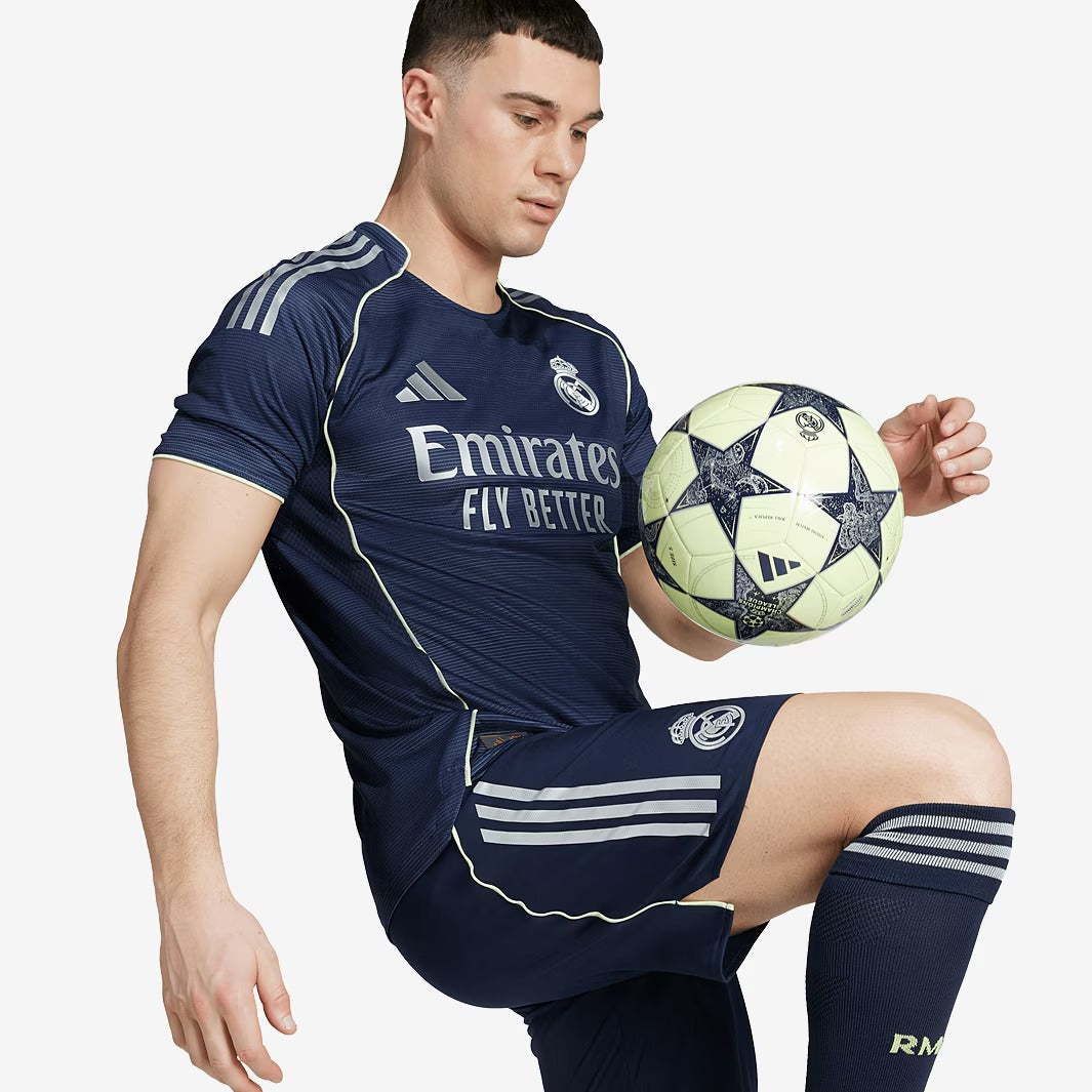 Maillot adidas Real Madrid 2025/26 II Joueur