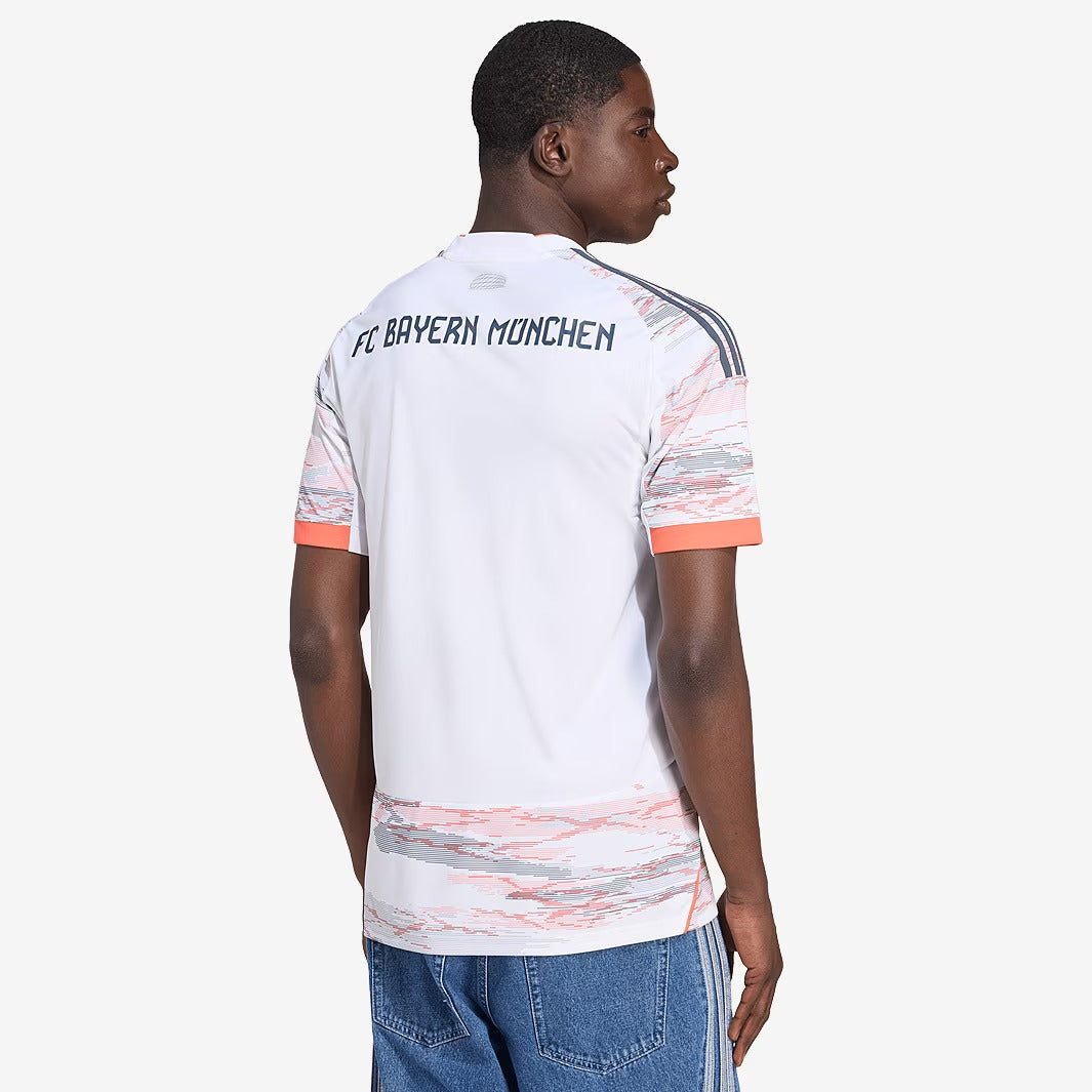 Maillot adidas Bayern de Munique 2025/26 II Fan