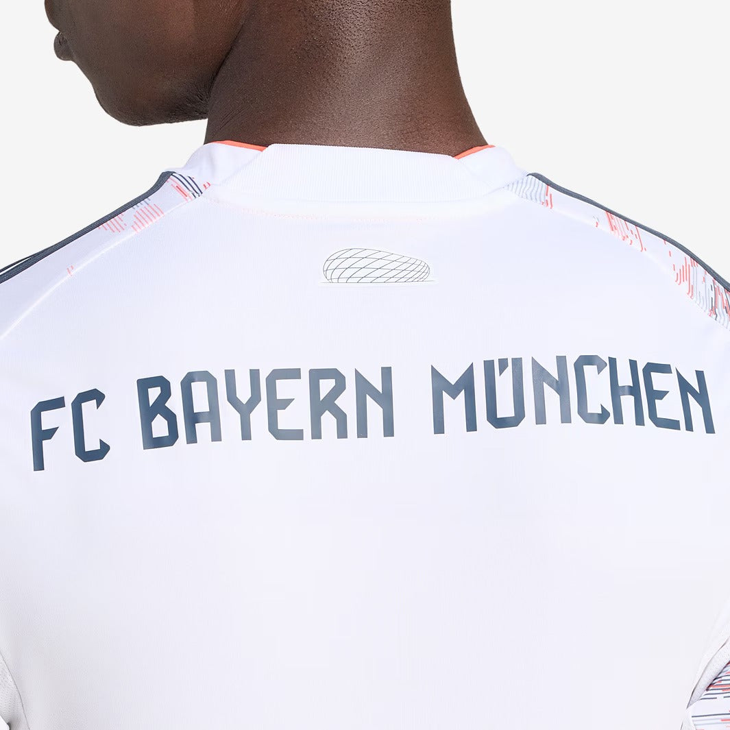 Maillot adidas Bayern de Munique 2025/26 II Fan