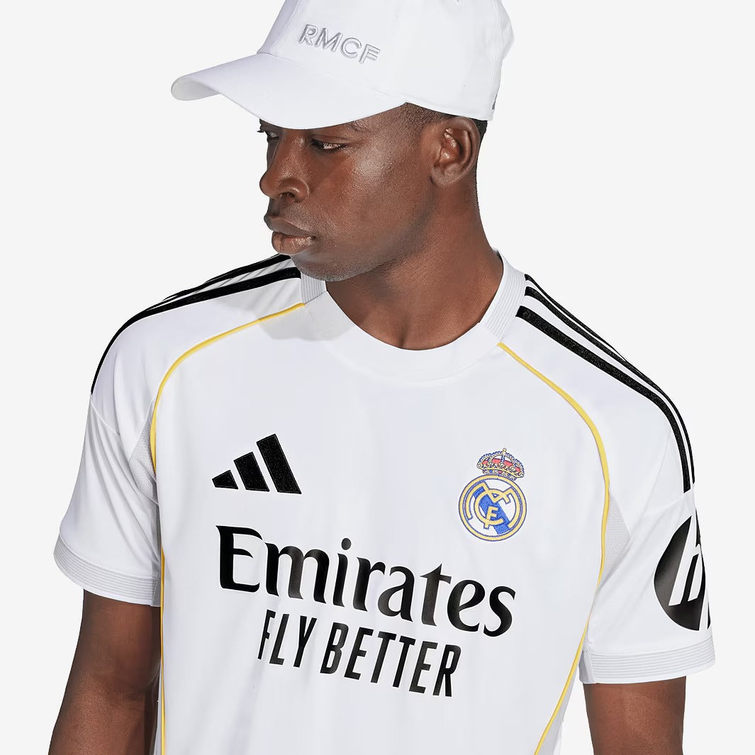 Maillot adidas Real Madrid 2025/26 I Fan