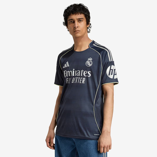 Maillot adidas Real Madrid 2025/26 II Fan