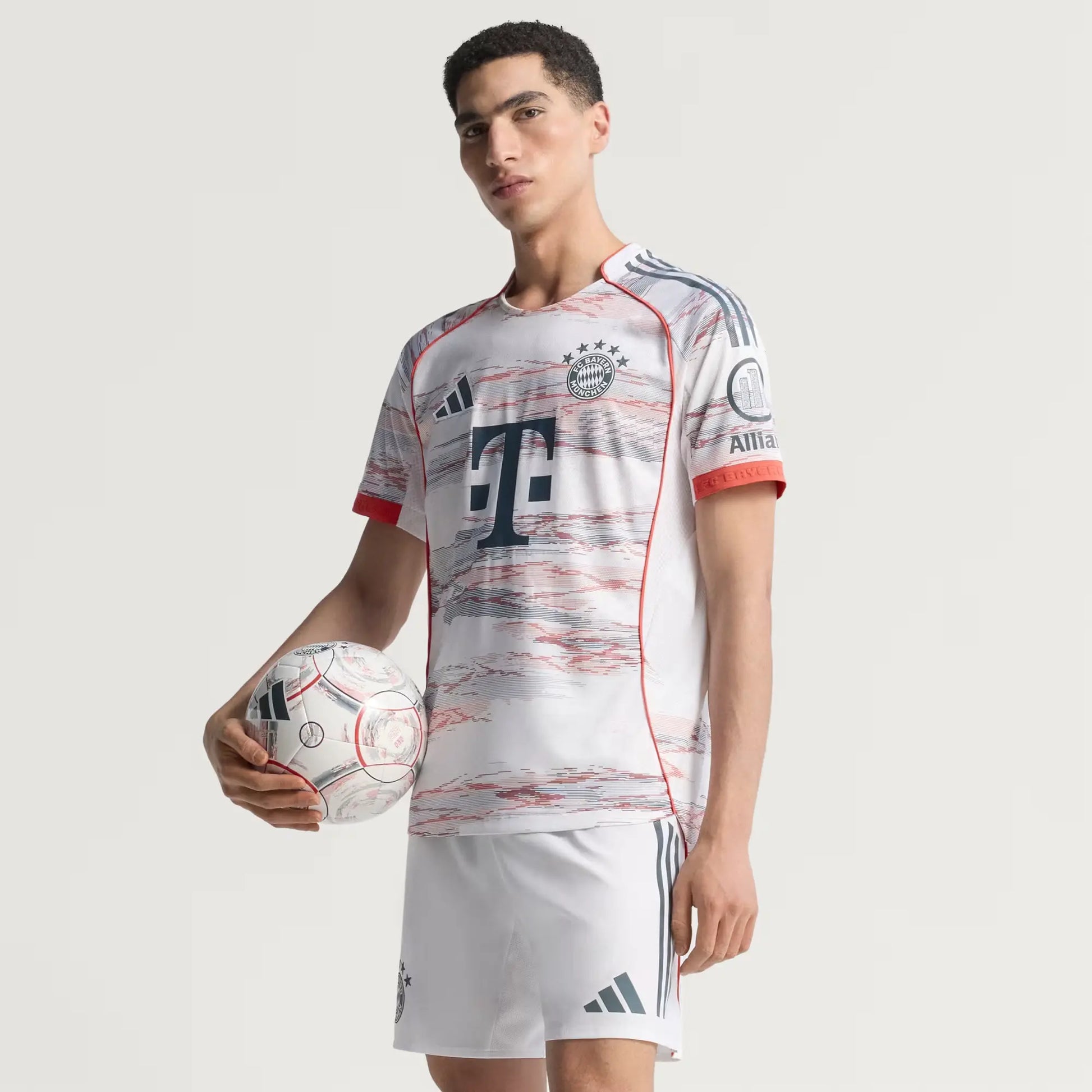 Maillot adidas Bayern de Munique 2025/26 II Joueur
