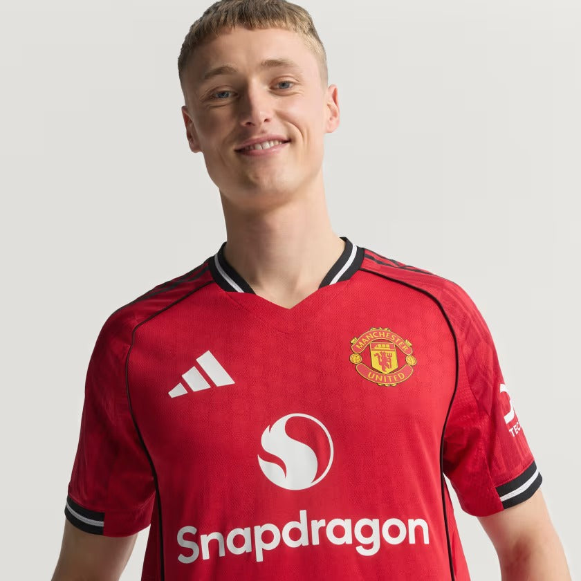 Maillot adidas Manchester United 2025/26 I Joueur