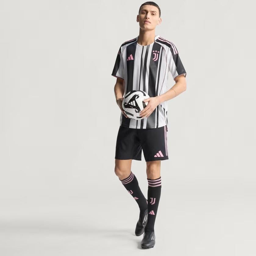 Maillot adidas Juventus FC 2025/26 I Joueur
