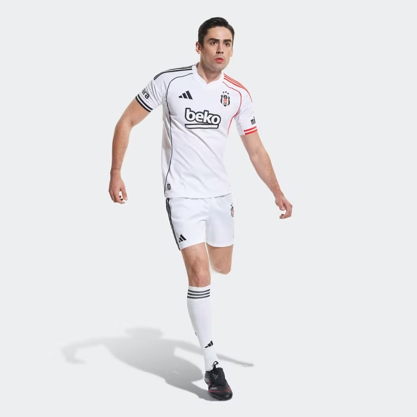 Maillot adidas Beşiktaş JK 2025/26 I